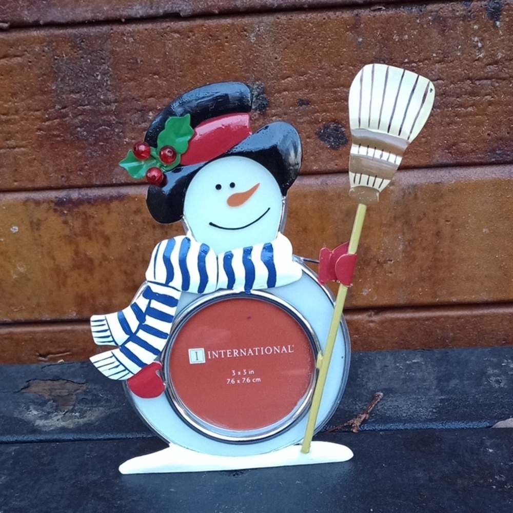 Snowman Frame with‎ Red and Black Accents NWT